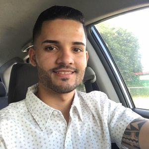 Meet your Posher, Julio